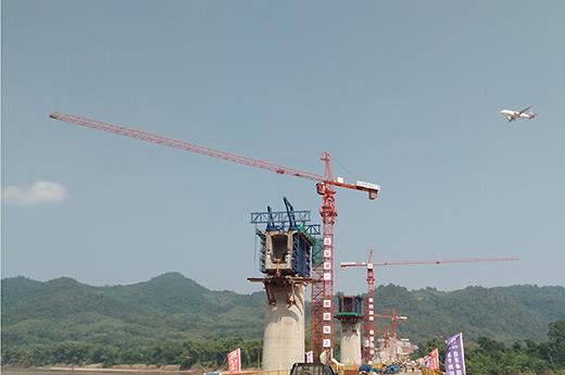 Houayxay Bridge of Kunming-Bangkok Highway