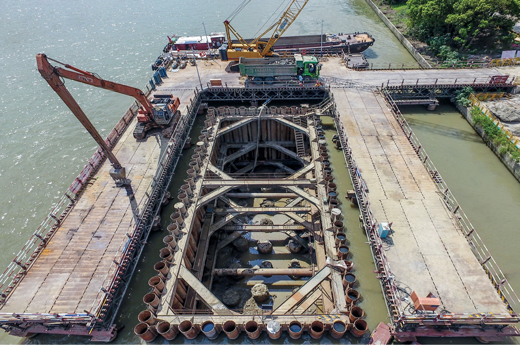 长湖申线航道老朱枫公路桥跨太浦河大桥改建工程