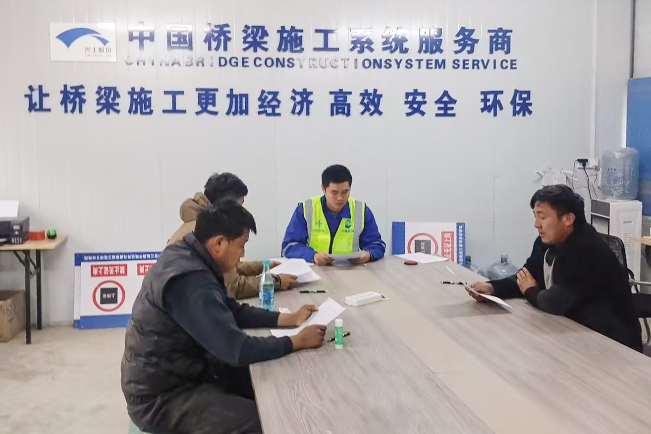 e47fd7079a157ed3a184dbf284c88fa2_compress.jpg